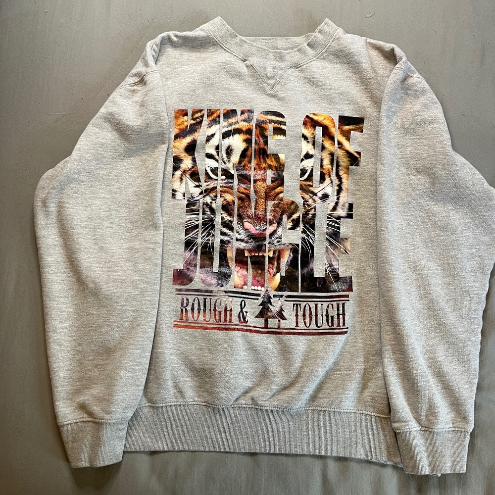 Southpole Sweatshirt Mens XXL Gray Crewneck King of‎ Jungle Rough & Tough Tiger